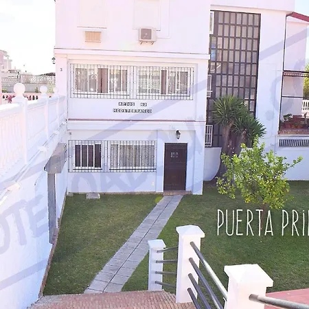 Fantastico Apartamento En La Carihuela. 5 Plazas *